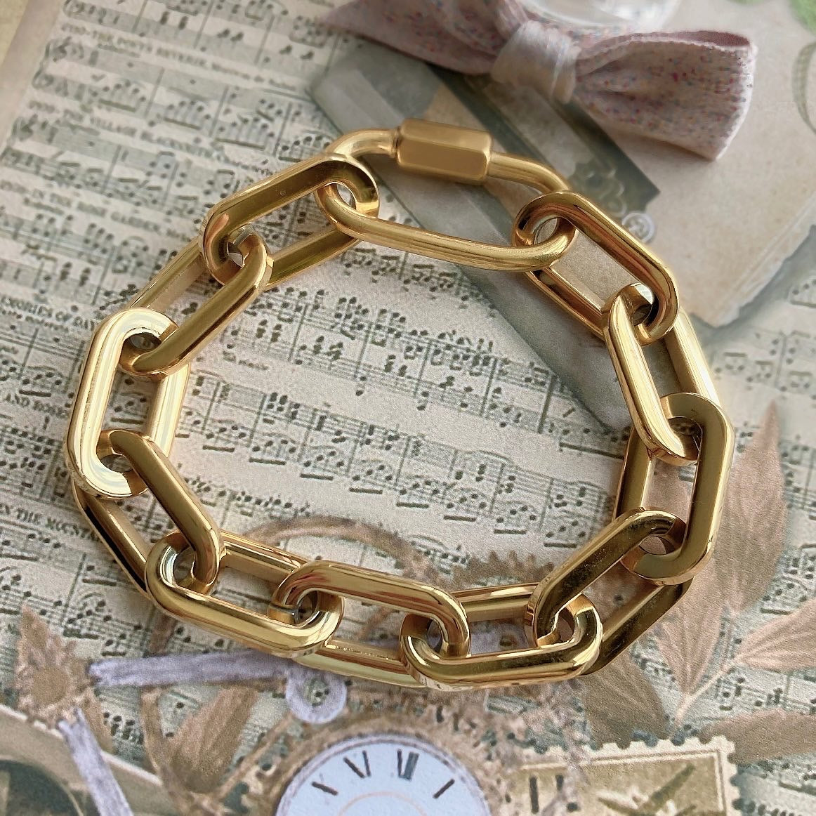 S.L.A. Tracie bracelet