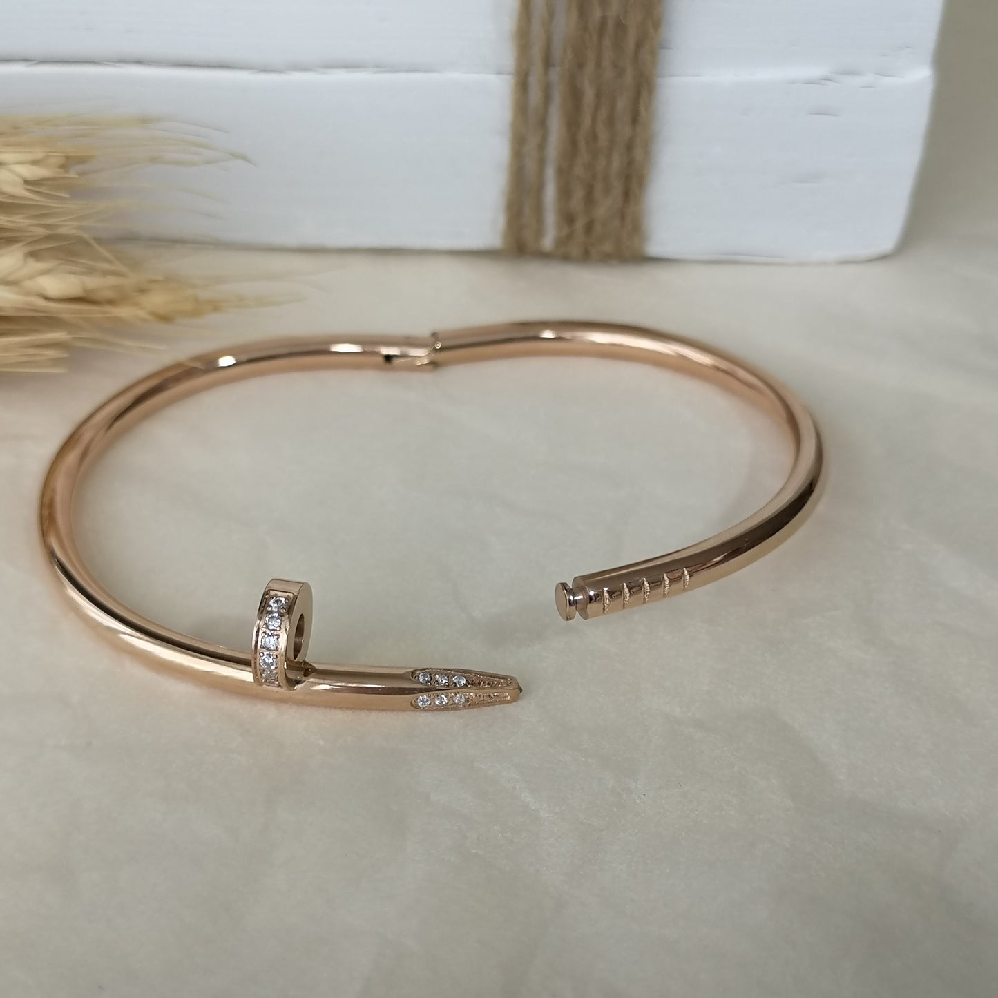 S.L.A. Sandra Nail bangle